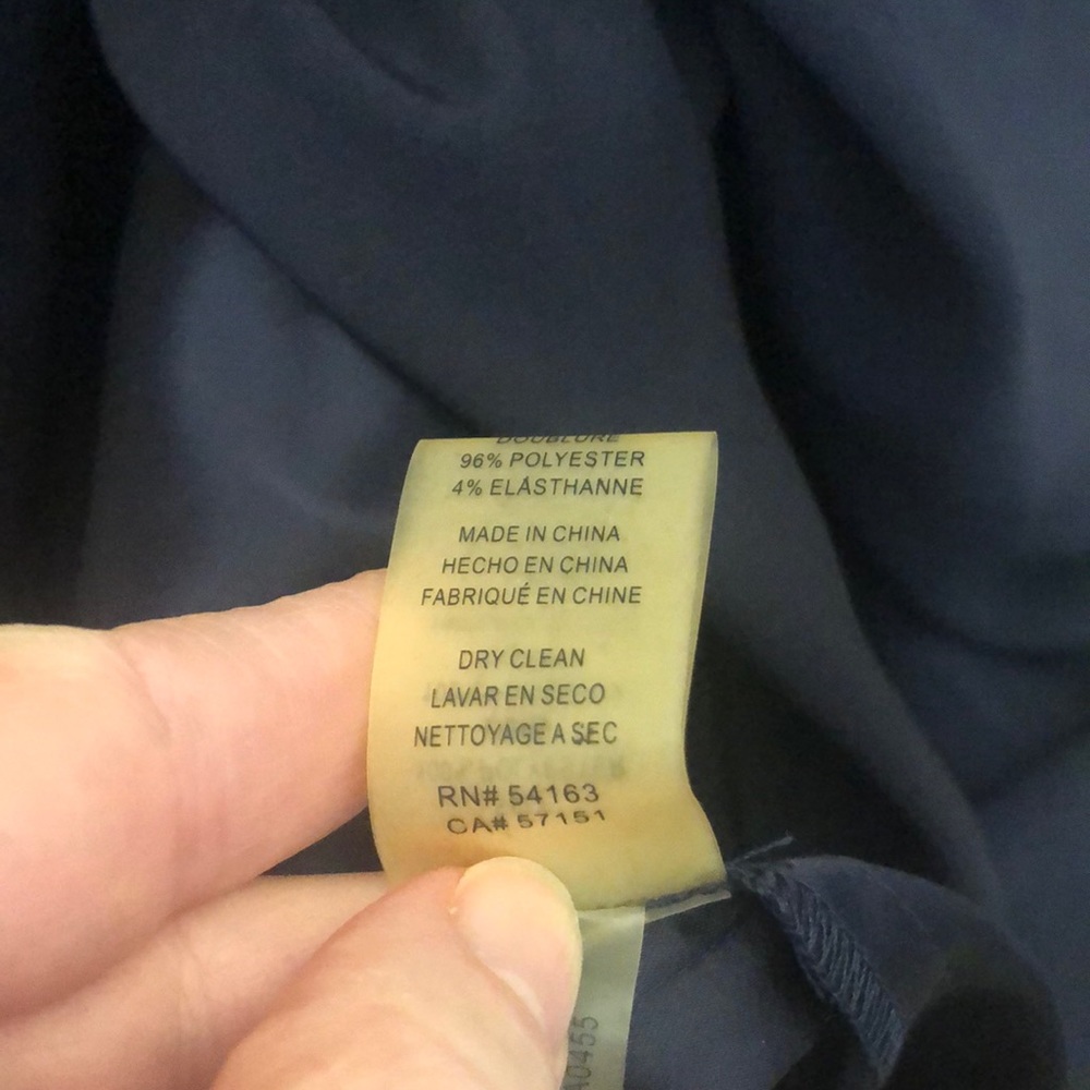 NWT Vince Camuto Elegant Keyhole Evening Gown - Picture 16 of 16